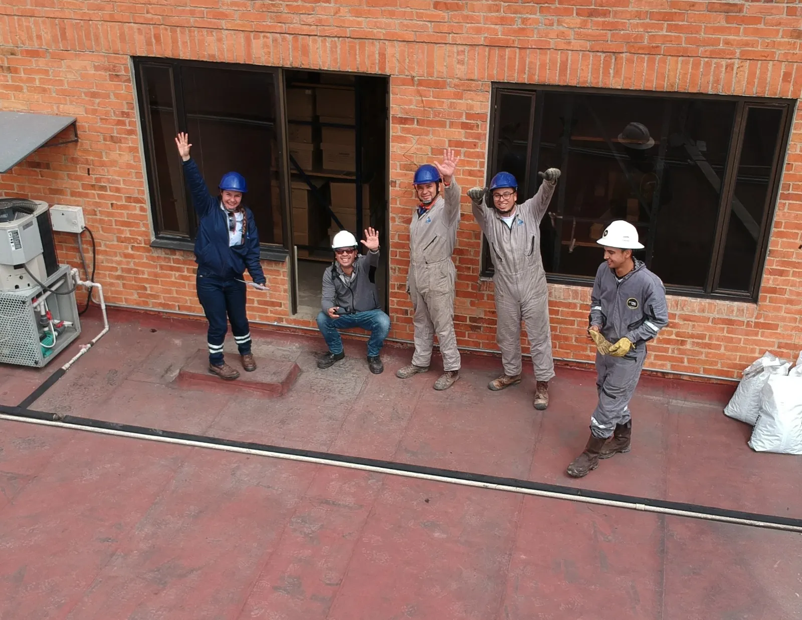 Equipo de Life Energy Solar en un proyecto